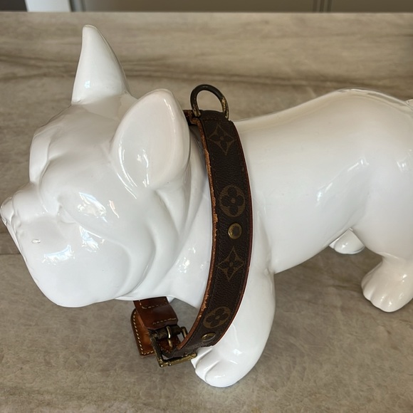 LOUIS VUITTON ✨ Authentic Vintage LV leather dog collar with tag. - Picture 4 of 11
